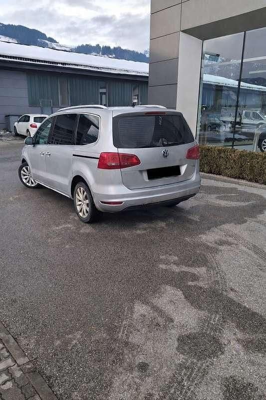 Gebraucht VW Sharan Comfortline 170 PS (125 kW) 2011 Van / Kleinbus