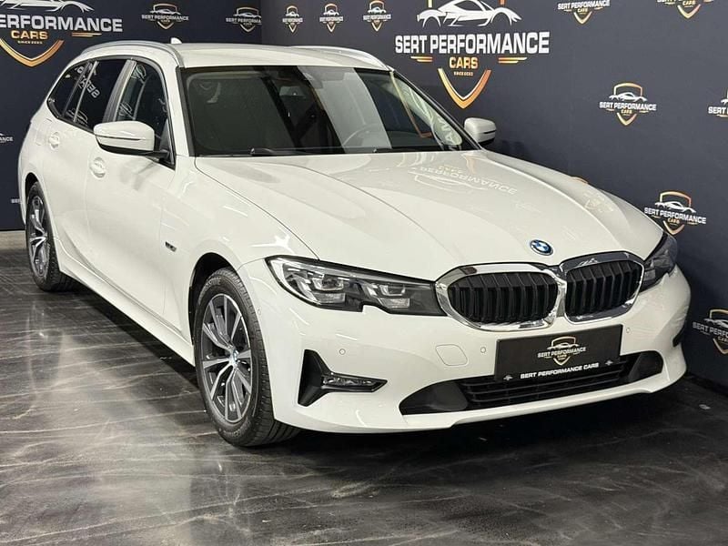 Gebraucht BMW 320e Advantage 163 PS (119 kW) 2022 Weiß Kombi