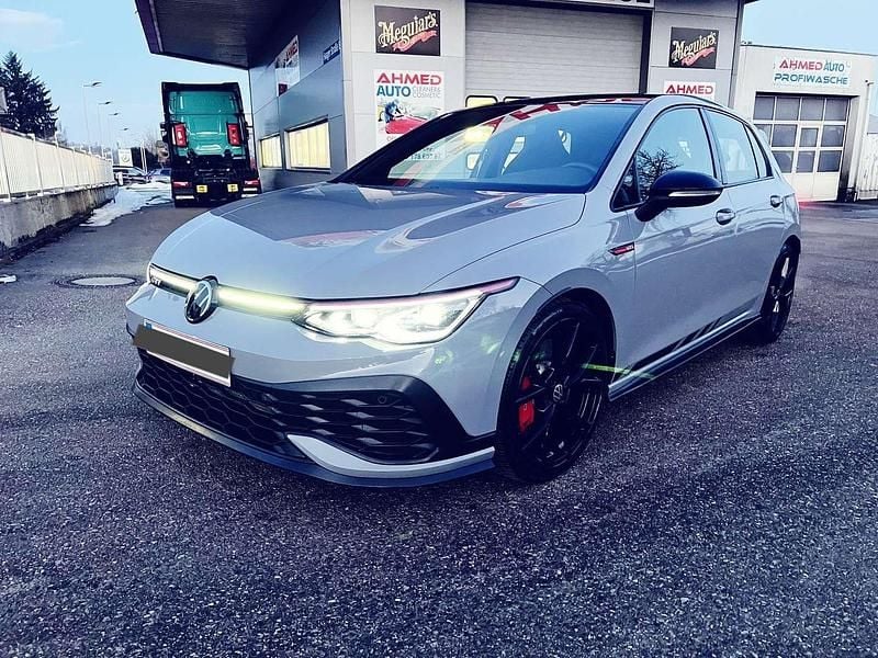 Gebraucht VW Golf VIII GTI Clubsport 300 PS (220 kW) 2023 Grau Limousine