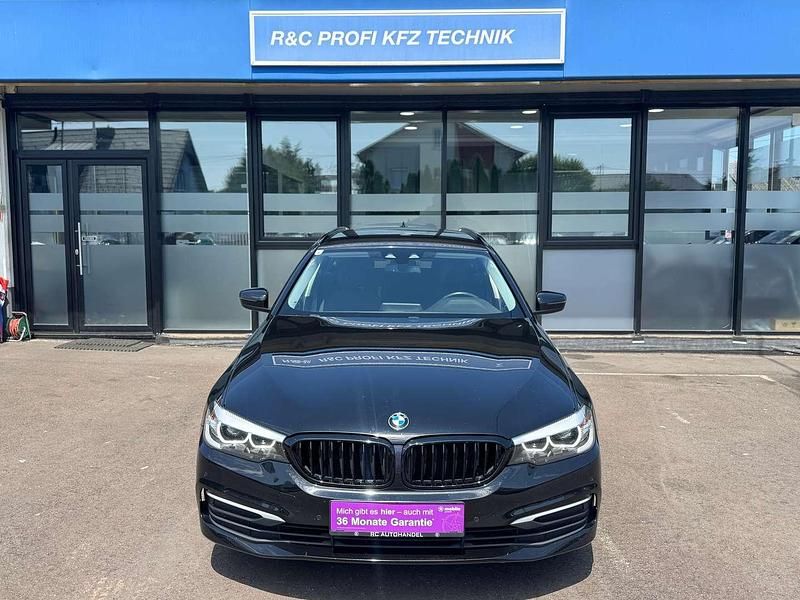 Gebraucht BMW 530 Performance 265 PS (194 kW) 2018 Schwarz Kombi