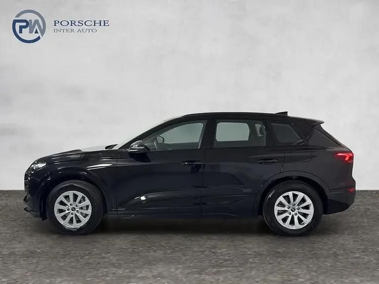 Gebraucht Audi Q6 e-tron Ambiente 185 kW (252 PS) 2025 Schwarz  metallicperleffektno SUV