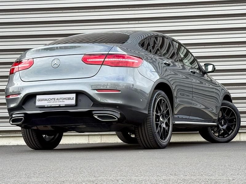 Gebraucht Mercedes GLC250 204 PS (150 kW) 2019 Grau Coupé