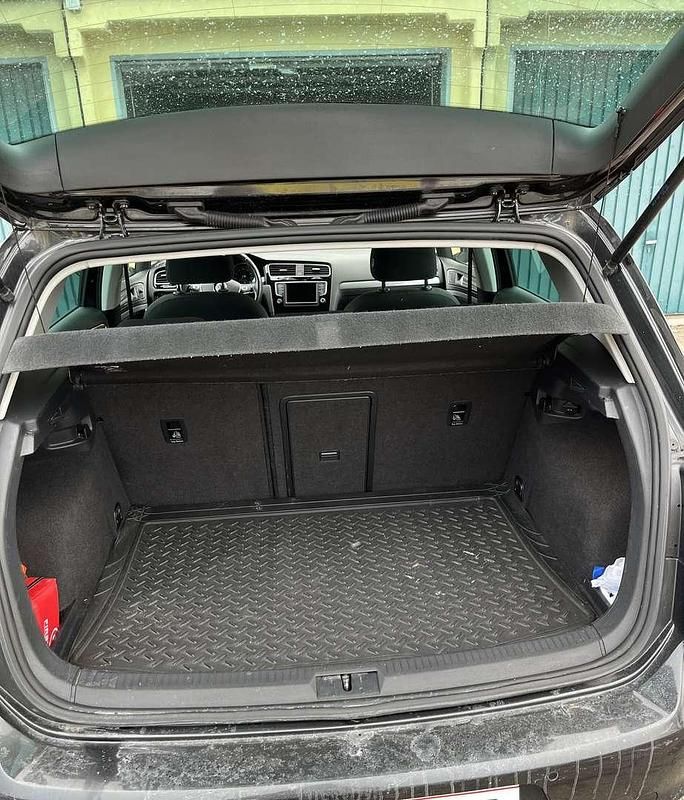 Gebraucht VW Golf VII Allstar 110 PS (80 kW) 2016 Limousine