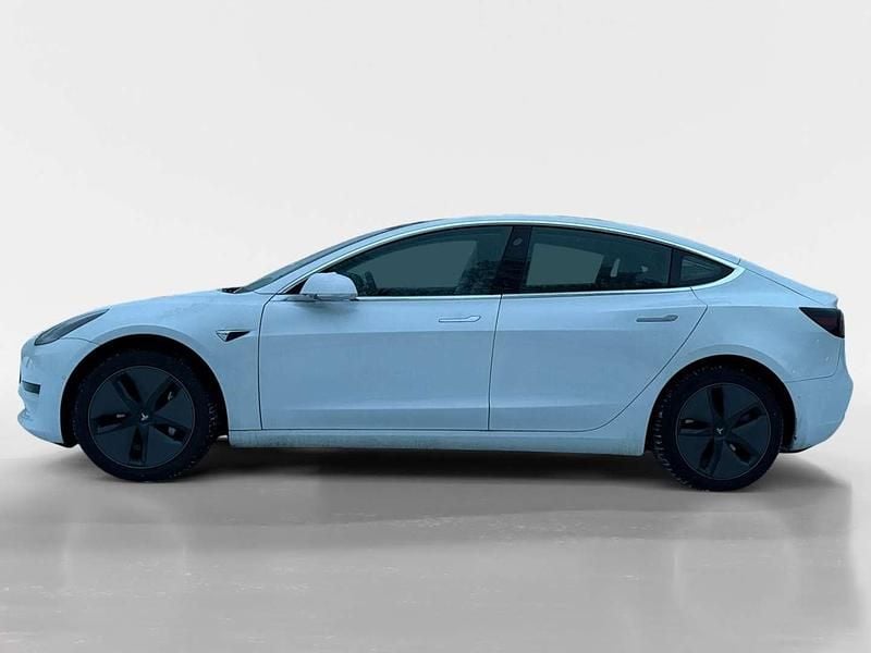 Gebraucht Tesla Model 3 Standard Range Plus 225 kW (306 PS) 2020 Weiß Limousine