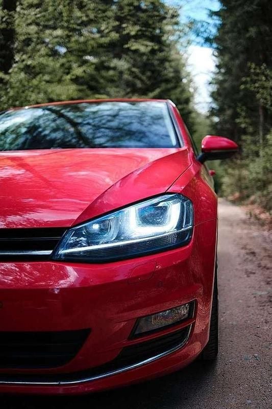 Gebraucht VW Golf VII Highline 150 PS (110 kW) 2015 Rot Limousine