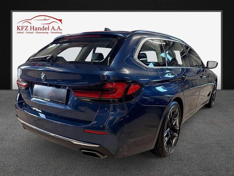 Gebraucht BMW 530 Luxury Line 286 PS (210 kW) 2022 Blau Kombi