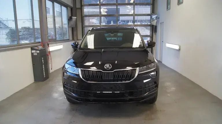 Gebraucht Skoda Karoq Style 150 PS (110 kW) 2017 Blackmagic perleff. SUV