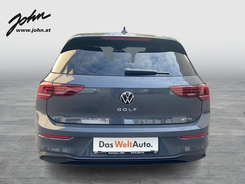 Gebraucht VW Golf VIII 115 PS (84 kW) 2025 Mittelgrau  metallic Limousine