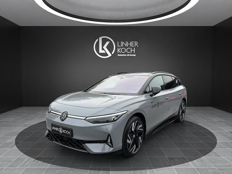 Mittelgrau normal Gebraucht 2025 VW ID.7 GTX Kombi | € 61.995 (Etwas zu teuer) - Bild 1/4