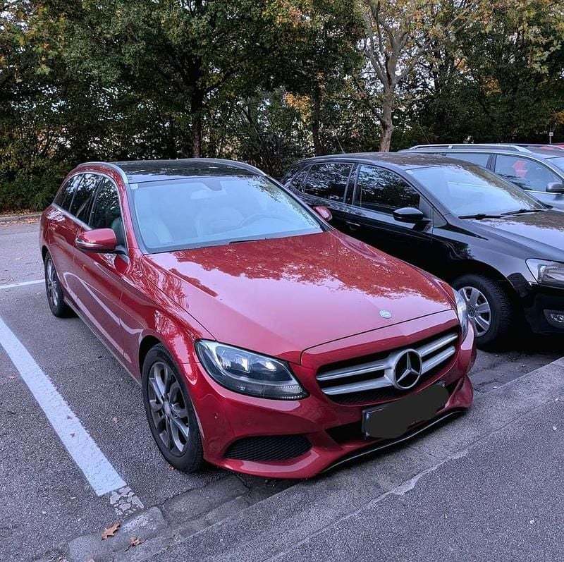 Rot Gebraucht 2016 Mercedes C200 Avantgarde Kombi | € 14.000 (Fairer Preis) - Bild 1/4