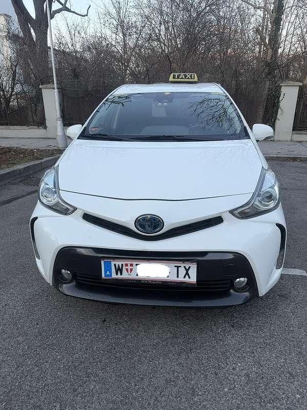 Gebraucht Toyota Prius+ Active 99 PS (72 kW) 2019 Weiß Van / Kleinbus