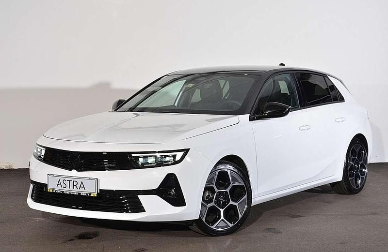 Gebraucht Opel Astra 131 PS (96 kW) 2024 Weiß Limousine