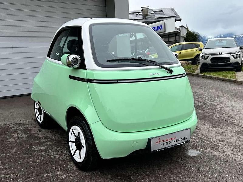 Neu Micro Microlino 11 kW (16 PS) 2025 Grün Kleinwagen