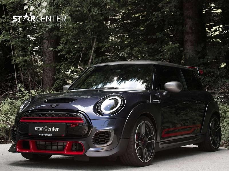 Grau Gebraucht 2020 Mini John Cooper Works Kleinwagen | € 56.490 - Bild 1/4