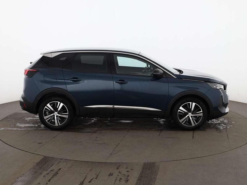 Gebraucht Peugeot 3008 Allure 131 PS (96 kW) 2023 Blau SUV