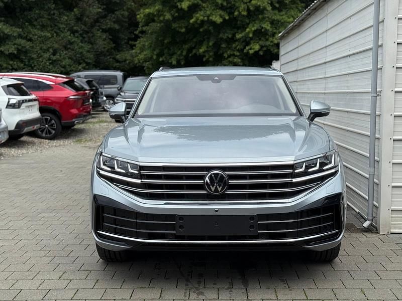 Neu VW Touareg Elegance 286 PS (210 kW) 2026 SUV
