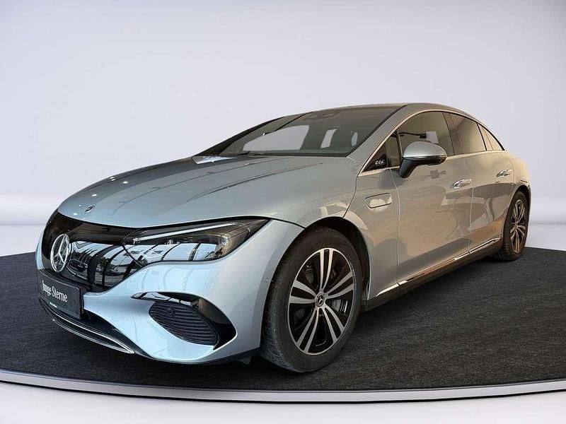 Gebraucht Mercedes EQE300 180 kW (245 PS) 2023 Silber Limousine