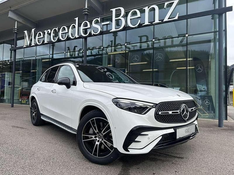 Neu Mercedes GLC220 AMG line 197 PS (144 kW) 2025 Weiß SUV