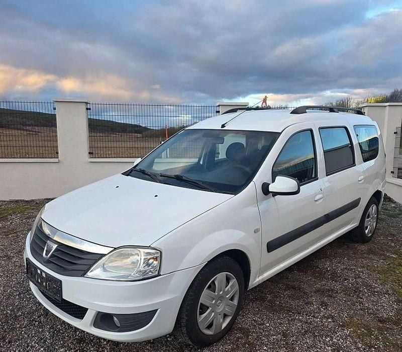 Gebraucht Dacia Logan MCV 105 PS (77 kW) 2012 Weiß Kombi