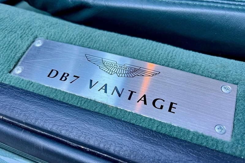 Gebraucht Aston Martin Vantage 416 PS (305 kW) 1999 Grün Coupé