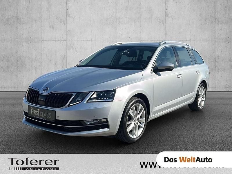 Silber metallic Gebraucht 2021 Skoda Octavia Style Kombi | € 18.900 (Guter Preis) - Bild 1/4