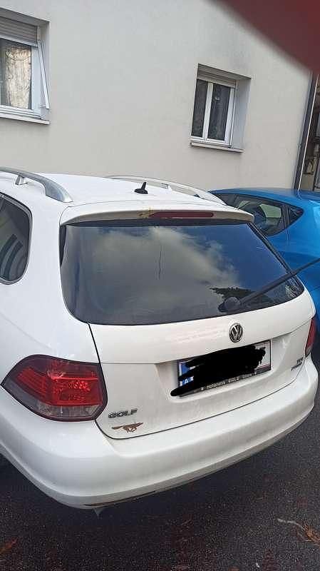 Gebraucht VW Golf Trendline 105 PS (77 kW) 2011 Kombi