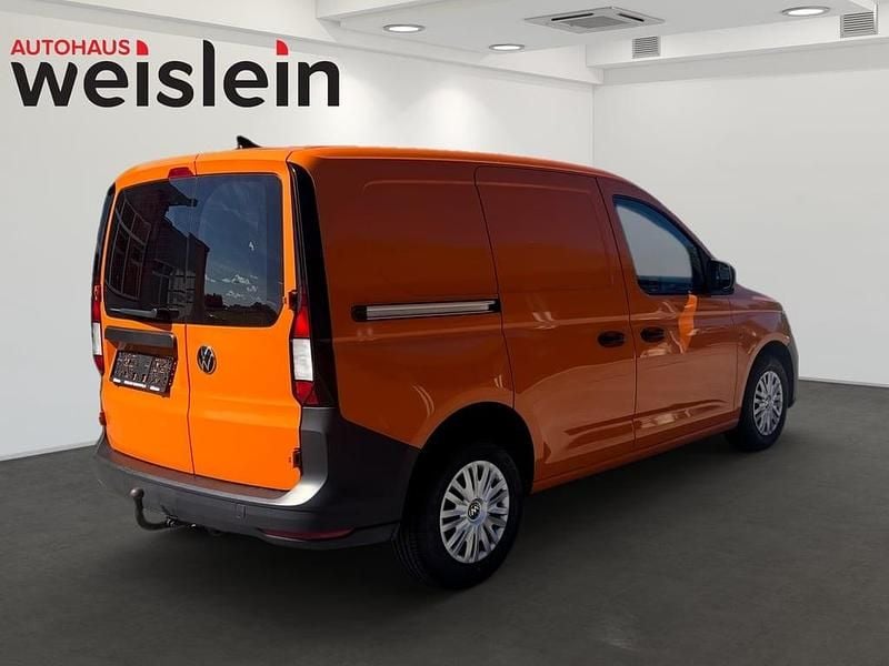 Gebraucht VW Caddy 102 PS (75 kW) 2022 Hellorange  normal Van / Kleinbus