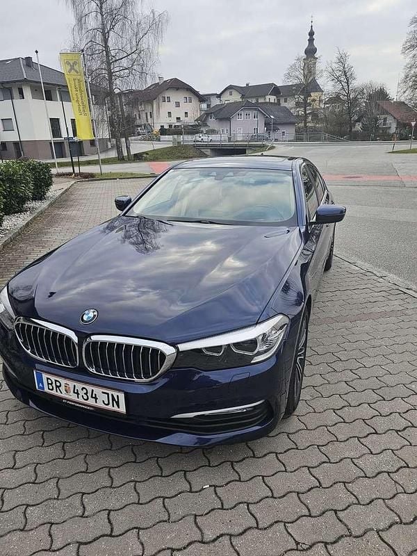 Gebraucht BMW 530 265 PS (194 kW) 2018 Blau Limousine