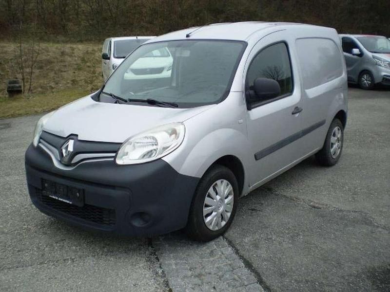 Silber Gebraucht 2015 Renault Kangoo Van / Kleinbus | € 6.990 (Teuer) - Bild 1/4