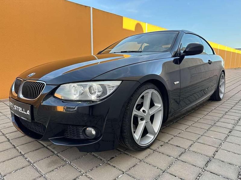 Schwarz Gebraucht 2013 BMW 330 Cabriolet M Sport Cabrio | € 22.490 (Etwas zu teuer) - Bild 1/4