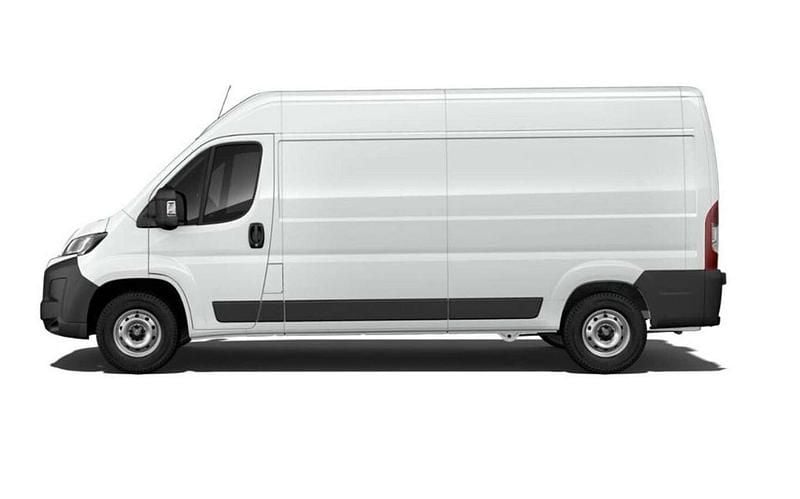 Neu Opel Movano 140 PS (102 kW) 2025 Weiß Van