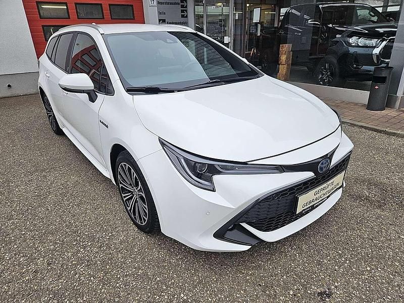 Gebraucht Toyota Corolla Active 98 PS (72 kW) 2021 Weiß Limousine