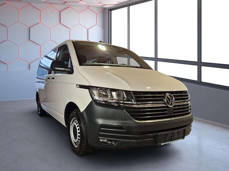 Gebraucht VW T6.1 110 PS (80 kW) 2021 Weiss  normal Van