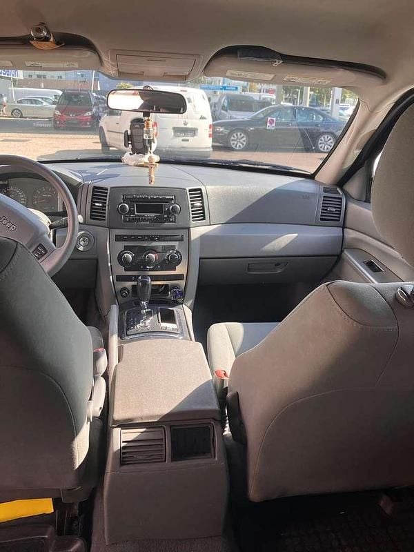 Gebraucht Jeep Grand Cherokee Laredo 218 PS (160 kW) 2006 SUV