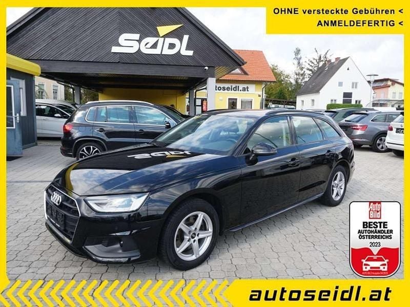 Gebraucht Audi A4 163 PS (119 kW) 2022 Schwarz Kombi