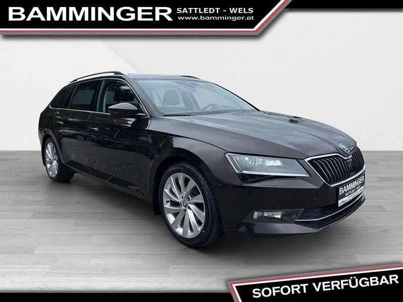 Gebraucht Skoda Superb Style 190 PS (139 kW) 2017 Braun Kombi