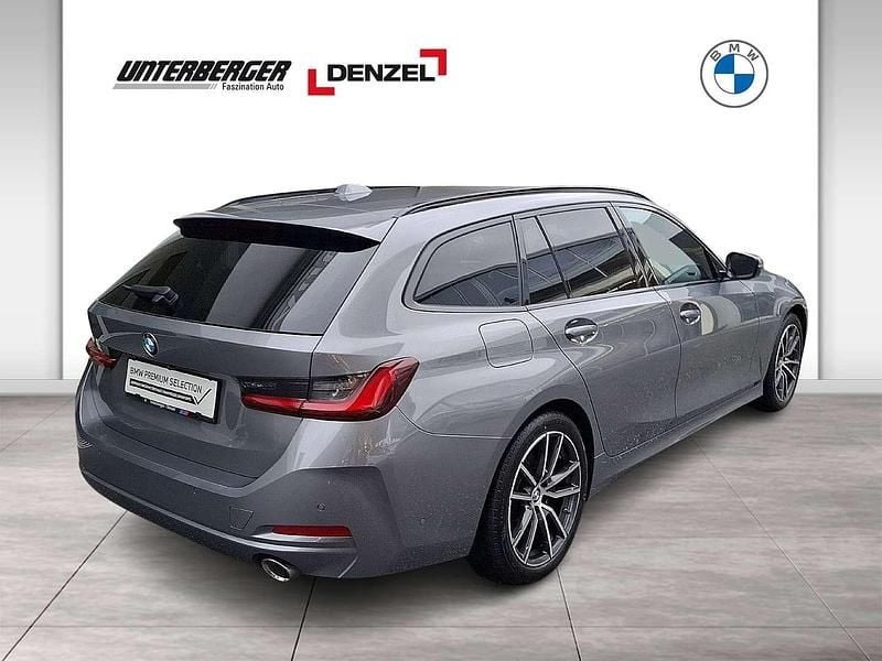 Gebraucht BMW 318 Shadowline 150 PS (110 kW) 2024 Grau Kombi