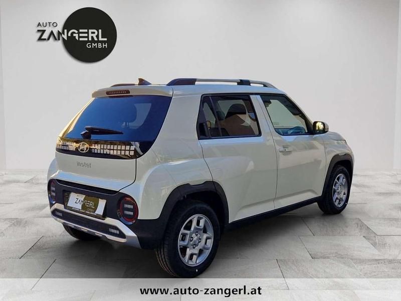 Neu Hyundai Inster Trend 27 kW (38 PS) 2025 Unbleached ivory Kleinwagen