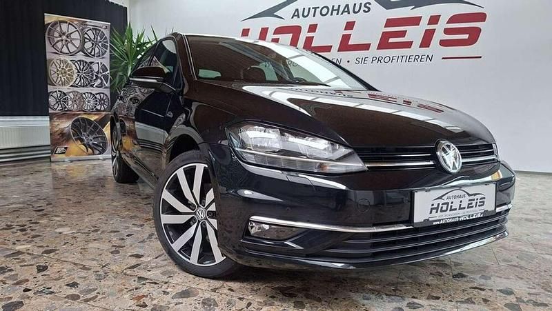 Schwarz Gebraucht 2019 VW Golf VII Limousine | € 14.990 (Guter Preis) - Bild 1/4