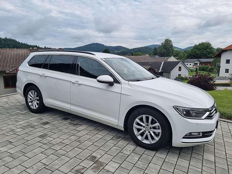 Gebraucht VW Passat Comfortline 150 PS (110 kW) 2019 Weiß Kombi