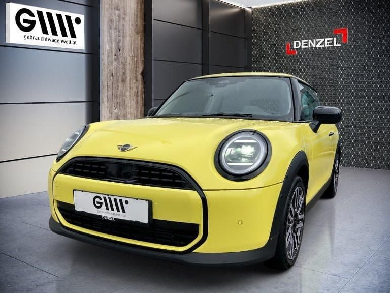 Gebraucht Mini Cooper 114 kW (156 PS) 2025 Gelb Kleinwagen
