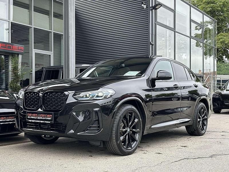 Gebraucht BMW X4 M Sport 184 PS (135 kW) 2024 Schwarz SUV