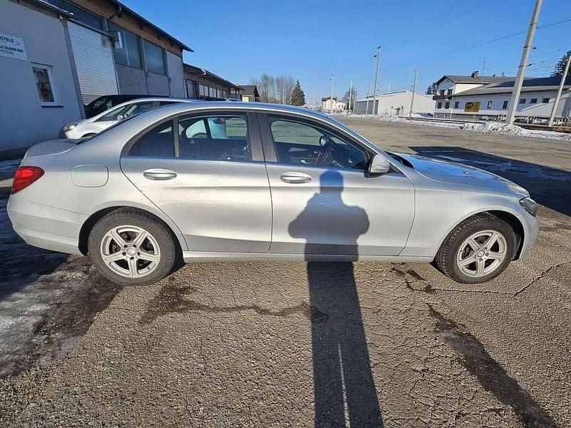 Gebraucht Mercedes C180 116 PS (85 kW) 2014 Limousine