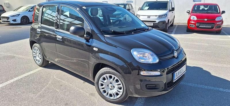 Neu Fiat Panda 69 PS (50 kW) 2025 Schwarz Kleinwagen