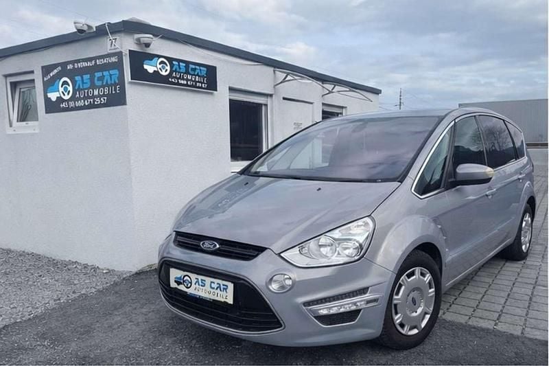 Gebraucht Ford S-MAX S 140 PS (102 kW) 2011 Grau Van / Kleinbus