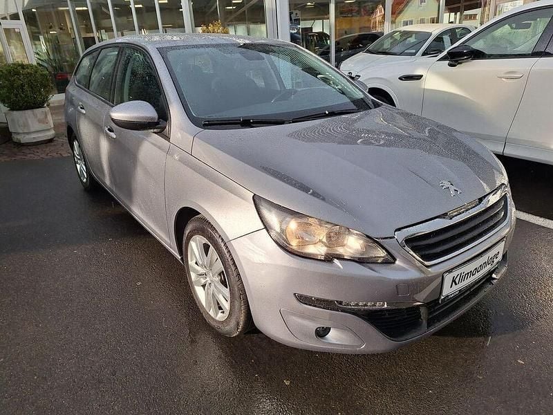 Gebraucht Peugeot 308 SW Active 120 PS (88 kW) 2016 Kombi