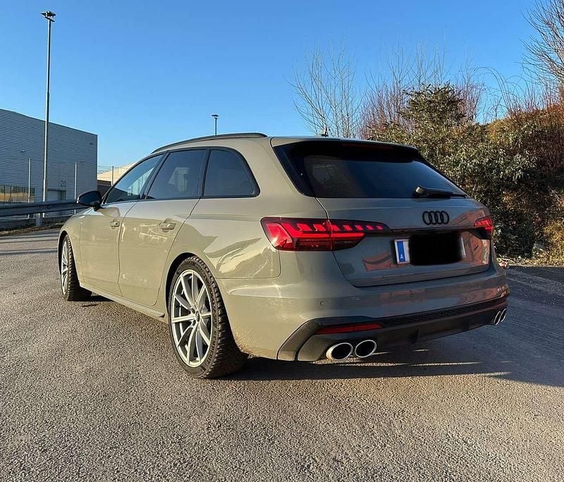 Gebraucht Audi S4 Ambiente 347 PS (255 kW) 2020 Grau Kombi