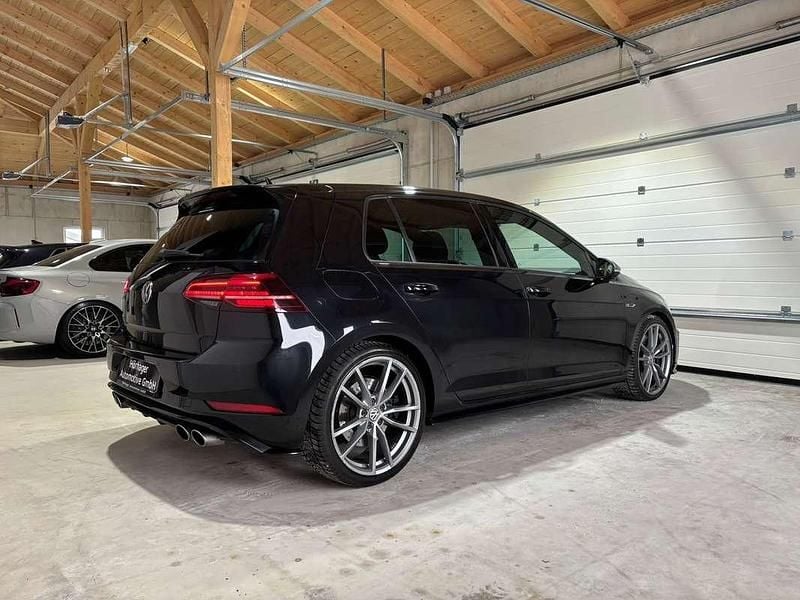Gebraucht VW Golf VII R 300 PS (220 kW) 2019 Schwarz Kleinwagen