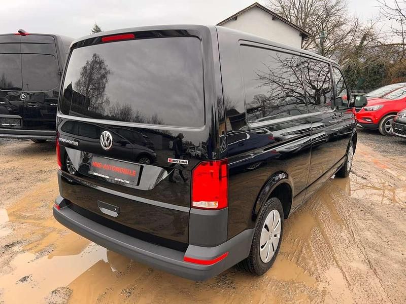 Gebraucht VW T6.1 150 PS (110 kW) 2021 Schwarz Van