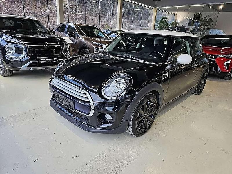 Schwarz Gebraucht 2015 Mini Cooper Hatch Kleinwagen | € 11.990 (Guter Preis) - Bild 1/4